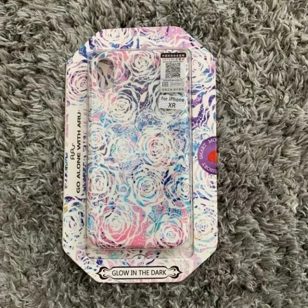 iPhone XR tpu gold stamp pattern case